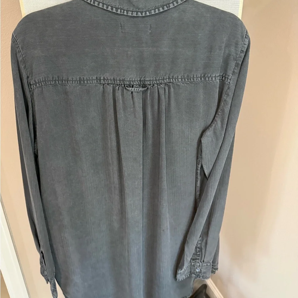 Anthropologie Pilcro Dark Charcoal Button-Up Shirt - Picture 3 of 4